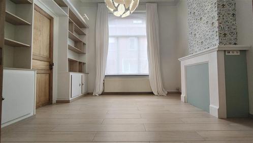 Maison à vendre à Tournai, 4 chambres, Immo, Huizen en Appartementen te koop, Vrijstaande woning, D