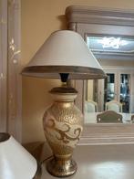 Salon meubels   tafel met stoelen,vitrine,  kast met spiegel, Huis en Inrichting, Ophalen