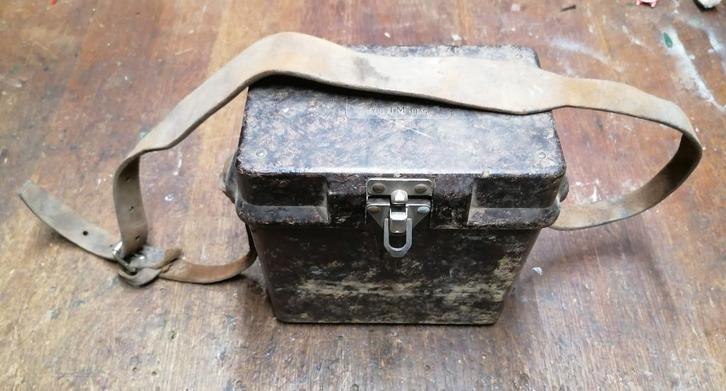 TM39 France40 WW2 telefoontoestel, Verzamelen, Militaria | Tweede Wereldoorlog, Verzenden