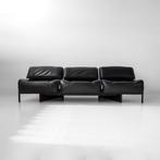 Cassina ‘Veranda’ Sofa – Vico Magistretti, 1983, 250 tot 300 cm, Metaal, Driepersoons, 75 tot 100 cm