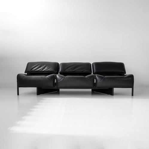 Cassina ‘Veranda’ Sofa – Vico Magistretti, 1983, Huis en Inrichting, Zetels | Zetels, Zo goed als nieuw, Driepersoons, 250 tot 300 cm