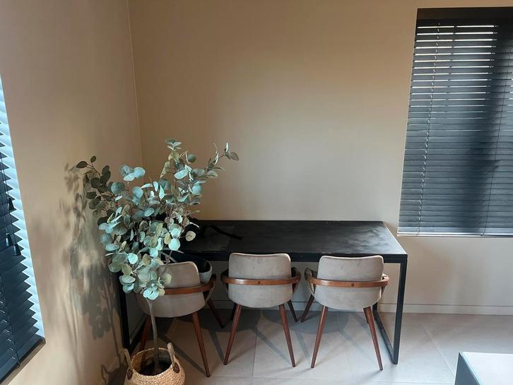 Set van 2x zwarte bureau, Huis en Inrichting, Tafels | Eettafels, Zo goed als nieuw, Ophalen