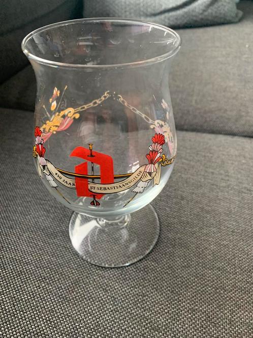Duvel glas 450 jaar St Sebastiaansgilde, Verzamelen, Biermerken, Zo goed als nieuw, Duvel, Ophalen of Verzenden