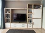 Moderne TV-kast in hout en wit – veel opbergruimte!, Huis en Inrichting, Kasten | Boekenkasten, Ophalen, Gebruikt, 200 cm of meer