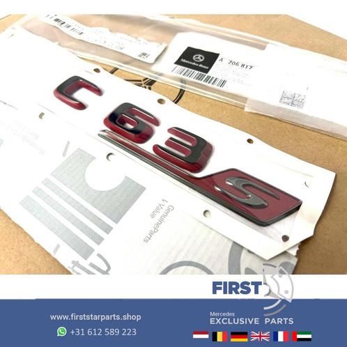 W206 C63s AMG E PERFORMANCE LOGO ZWART / ROOD EMBLEEM Merced, Auto-onderdelen, Carrosserie, Mercedes-Benz, Achter, Gebruikt, Ophalen of Verzenden