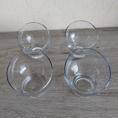 4 COUPES A DESSERT, Huis en Inrichting, Keuken | Servies, Zo goed als nieuw, Kom(men), Glas, Ophalen