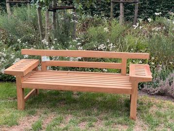 Zitbank in Eco-Teak, geïnspireerd op model Nara beschikbaar voor biedingen