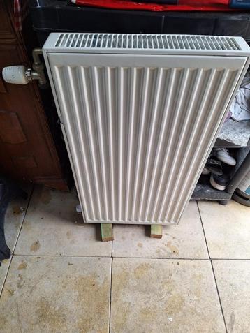 Radiateur chauffage central beschikbaar voor biedingen