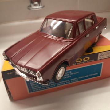 ROVER 2000*VINTAGE*KUNSTSTOF*ca. 1/12*PERFECT. beschikbaar voor biedingen
