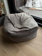 Zitkussen/poef, Huis en Inrichting, Zitzakken, Ophalen, Zo goed als nieuw, Grijs, Zitzak