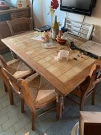 Mooie eiken keukentafel, bekleed met tegeltes, Huis en Inrichting, Complete eetkamers, Ophalen, Zo goed als nieuw