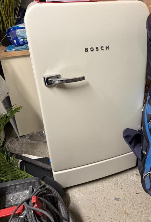 RÉFRIGÉRATEUR BOSCH CLASSIC EDITION - Comme neuf !, Elektronische apparatuur, Koelkasten en IJskasten, Gebruikt, Met vriesvak