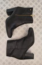 Bottines PIKOLINOS Espagne en cuir neuf noir Confortable, Comme neuf, Enlèvement, Boots et Botinnes, Pikolinos