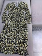 Kleed Only xs, Kleding | Dames, Jurken, Ophalen of Verzenden, Zo goed als nieuw, Maat 34 (XS) of kleiner, Onder de knie