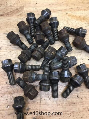 Wielbouten BMW E36 E46 E39 E87 E90 E60 etc etc 12x1.5 beschikbaar voor biedingen