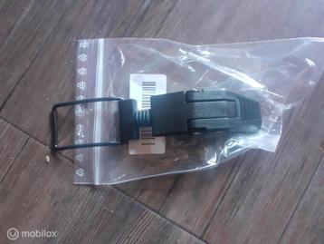 Tankbeugel tankclip tanksluiting NIEUW Monster Supersport SS beschikbaar voor biedingen