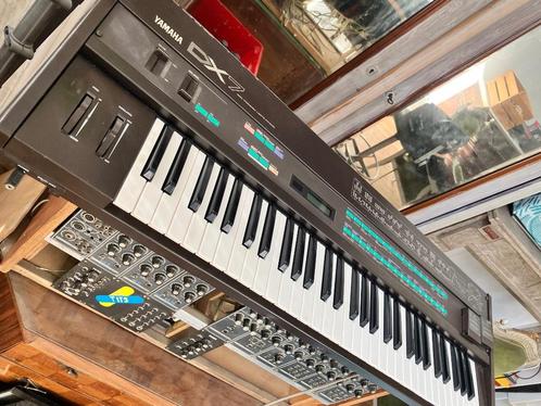 Yamaha DX 7 synthesiser, Muziek en Instrumenten, Synthesizers, Gebruikt, 61 toetsen, Yamaha, Met midi-aansluiting, Ophalen