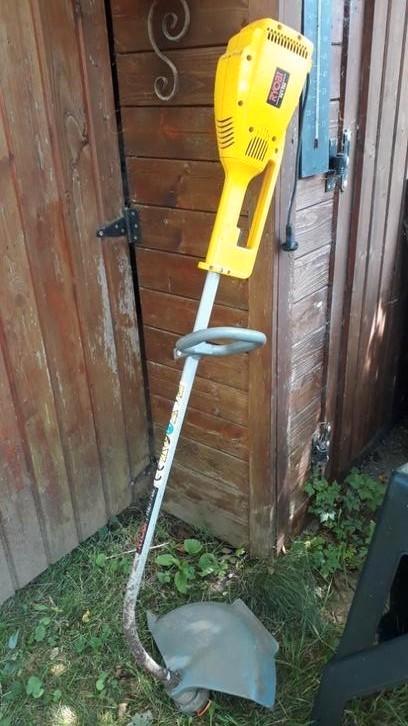 coupe-bordures d'occasion, Ryobi RET 700 électrique, Tuin en Terras, Grastrimmers, Gebruikt, Elektrisch, 30 tot 50 cm, Ophalen
