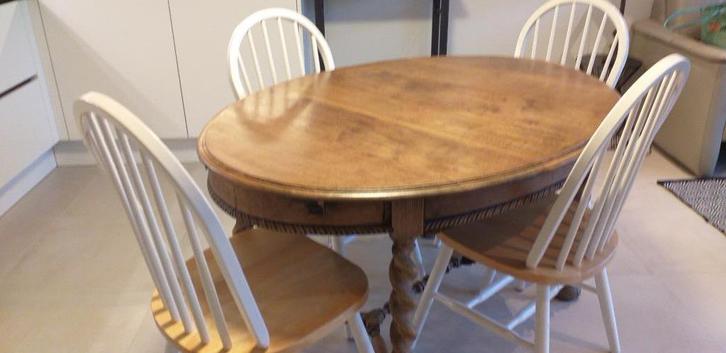 Ovale eettafel 100€, Huis en Inrichting, Tafels | Eettafels, Ovaal, Eikenhout, Ophalen