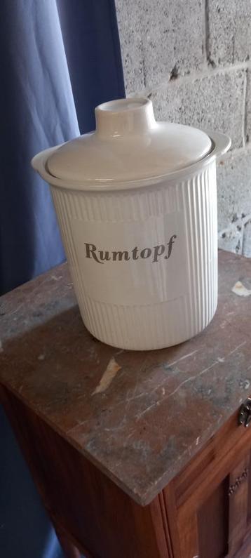 Rumtopf beschikbaar voor biedingen