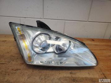 Ford Focus 2004 - 2008 xenon koplamp rechts + module ZILVER