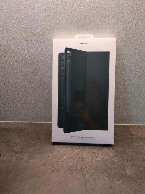 Samsung Book Cover Slim toetsenbordhoesje met toetsenbordhoe, Computers en Software, Android Tablets, Nieuw, Wi-Fi en Mobiel internet