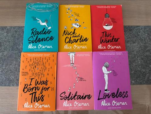 Boeken Alice Oseman, Boeken, Chicklit, Zo goed als nieuw, Ophalen of Verzenden
