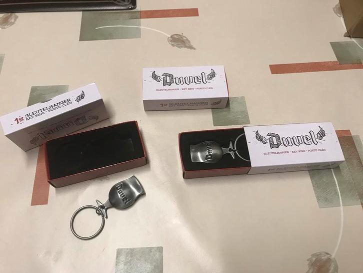 Duvel sleutelhanger/stoppentrekker,3st.voor12€, Verzamelen, Biermerken, Nieuw, Overige typen, Duvel, Ophalen of Verzenden