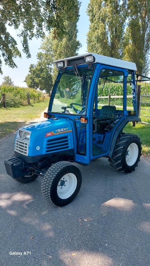 Minitractor iseki 22pk 4x4 cabinne servo WEGTOELATING!, Zakelijke goederen, Landbouw | Tractoren, Ophalen