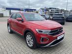 Volkswagen T-Roc 1.5 benzine 150pk DSG, Te koop, Benzine, 5 deurs, SUV of Terreinwagen