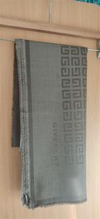 Originele Ongedragen Givenchy 4G Logo Shawl, Kleding | Dames, Mutsen, Sjaals en Handschoenen, Givenchy, Ophalen of Verzenden, Nieuw