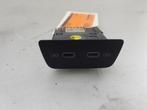 DIVERSEN AUX/USB aansluiting Golf VIII (CD1) (|2G6035954|), Auto-onderdelen, Gebruikt, Volkswagen