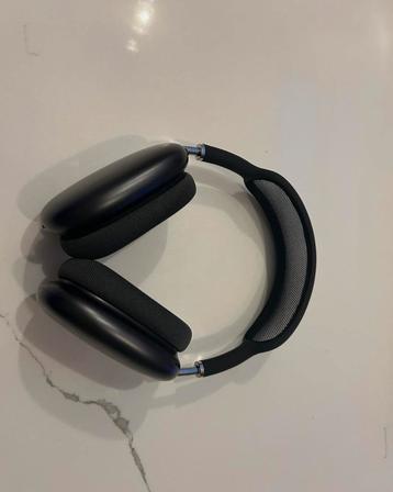 Airpod Max in goeie staat! beschikbaar voor biedingen