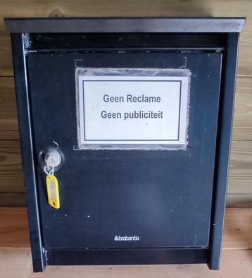 brievenbus metaal beschikbaar voor biedingen