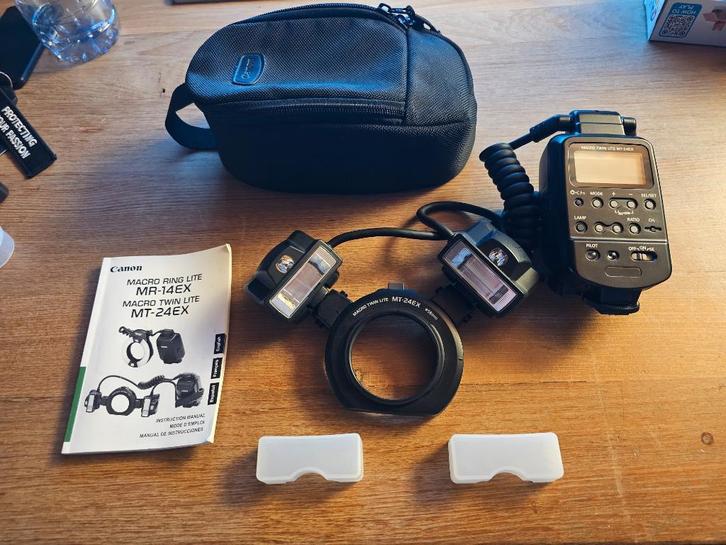 Canon MT24-EX twin macro flash, Audio, Tv en Foto, Foto | Flitsers, Zo goed als nieuw, Canon, Kantelbaar, Ophalen of Verzenden