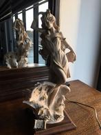 Lampe de chevet en résine Naissance de Vénus, Antiquités & Art, Art | Sculptures & Bois