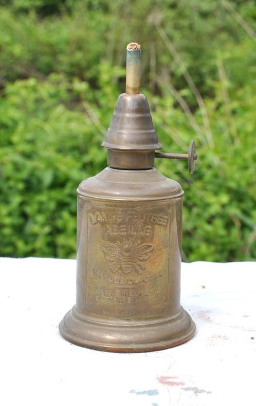 ancienne lampe a petrole abeille  (17), Antiquités & Art, Antiquités | Éclairage, Enlèvement ou Envoi