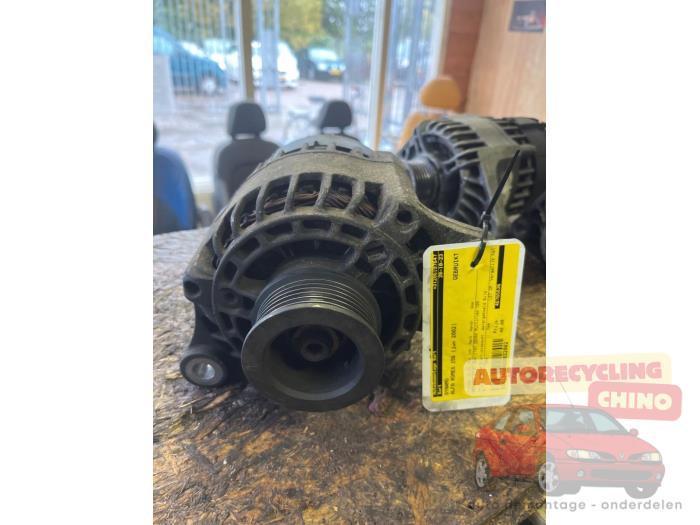 Dynamo d'un Alfa Romeo 156, Autos : Pièces & Accessoires, Moteurs & Accessoires, Alfa Romeo, Utilisé, 3 mois de garantie, Enlèvement ou Envoi