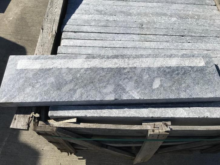 MARCHES EN PIERRE BLEUE, Bricolage & Construction, Bricolage & Rénovation Autre, Neuf, Enlèvement ou Envoi