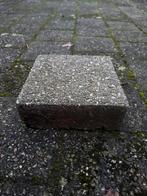 Gratis op te halen klinkers 22x22x 8cm - 38 stuks, Tuin en Terras, Ophalen, Zo goed als nieuw