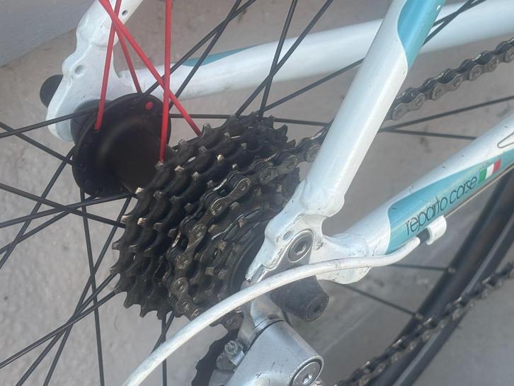 Dames Meisjes koers race fiets Bianchi maat 48, Fietsen en Brommers, Fietsen | Racefietsen, Zo goed als nieuw, Dames, 15 tot 20 versnellingen