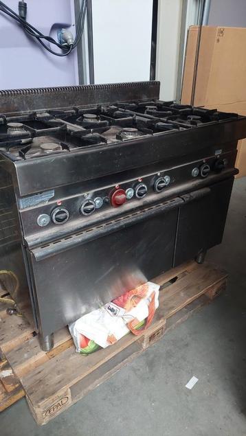 pro 6 pit gasfornuis met oven, Elektronische apparatuur, Fornuizen, Ophalen of Verzenden, Gebruikt
