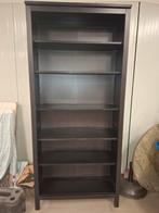 Zwarte Boekenkast, Enlèvement