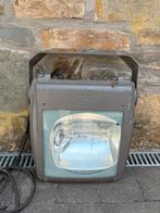 spot industriel (tres puissant ), Ophalen, Zo goed als nieuw