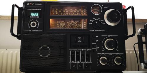 Wereldontvanger Tokyo mini crusader watson, Audio, Tv en Foto, Radio's, Gebruikt, Wereldontvanger, Ophalen