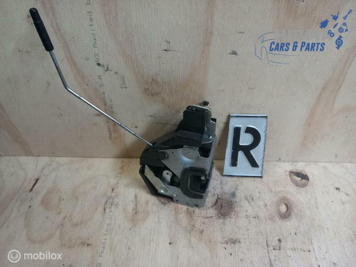 Volkswagen Fox Deurslotmechaniek Rechts 2005 t/m 2011, Auto-onderdelen, Klein materiaal, Volkswagen, Gebruikt, Ophalen of Verzenden