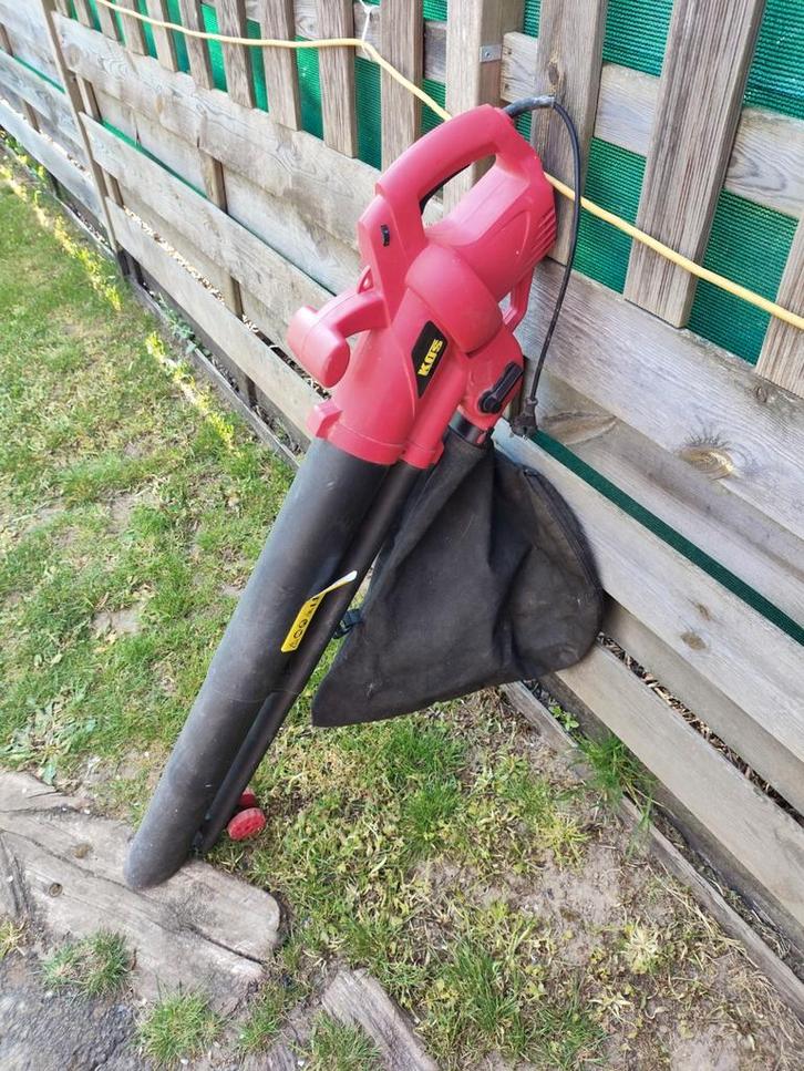 bladblazer - bladzuiger in goede staat, Tuin en Terras, Bladblazers, Zo goed als nieuw, Handgedragen, Elektrisch, Met opvangzak