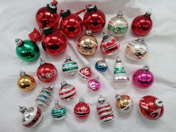 Mooie set vintage kerstballen - GDR beschikbaar voor biedingen
