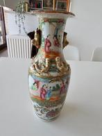 Vaas - Porselein - China, Antiek en Kunst, Ophalen of Verzenden