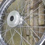 beschadigd voorwiel harley 21 inch 19 mm lagers., Motoren, Gebruikt